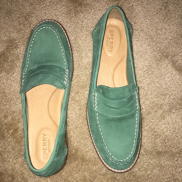 Sperry Shoes - Women Sperry